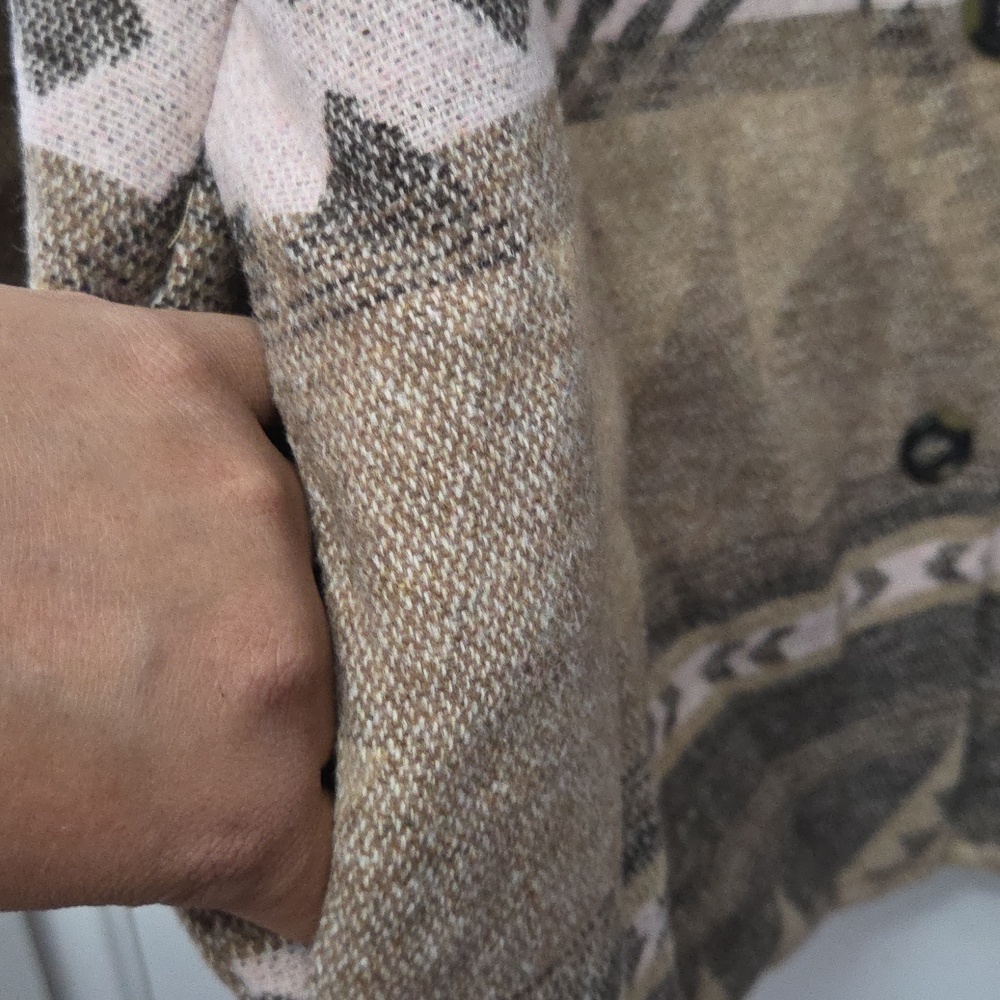 BB Dakota by Steve Madden Big Sky Printed Jacket in Nutmeg. - Picture 11 of 16
